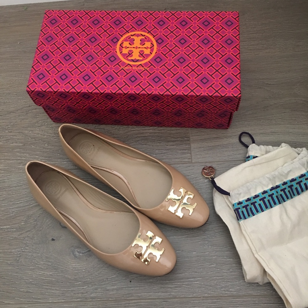 Tory Burch beige color flats